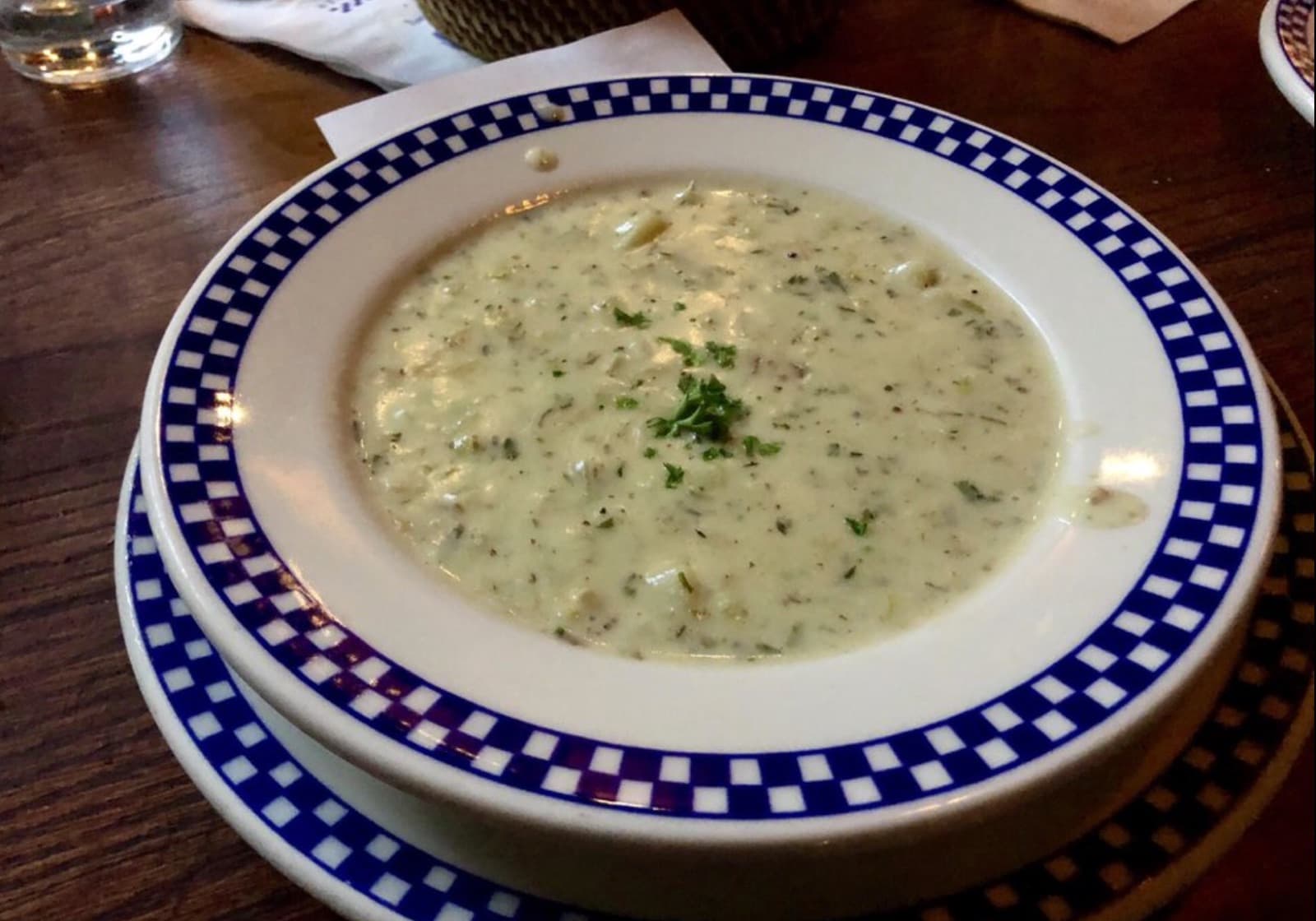 Duke's Seafood - photo 3