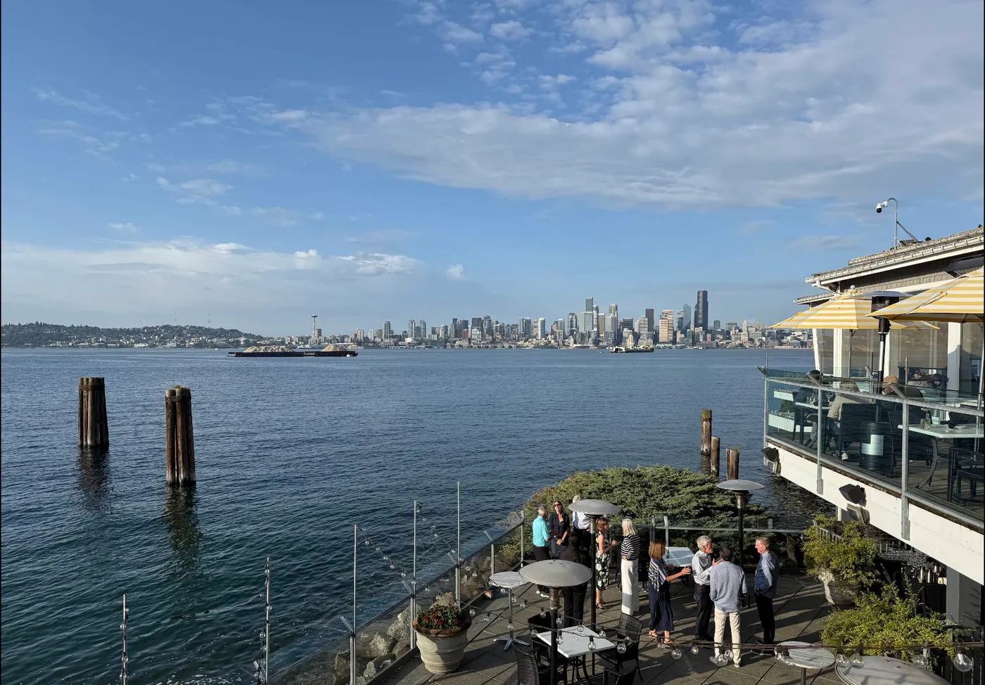 Salty's on Alki - photo 2